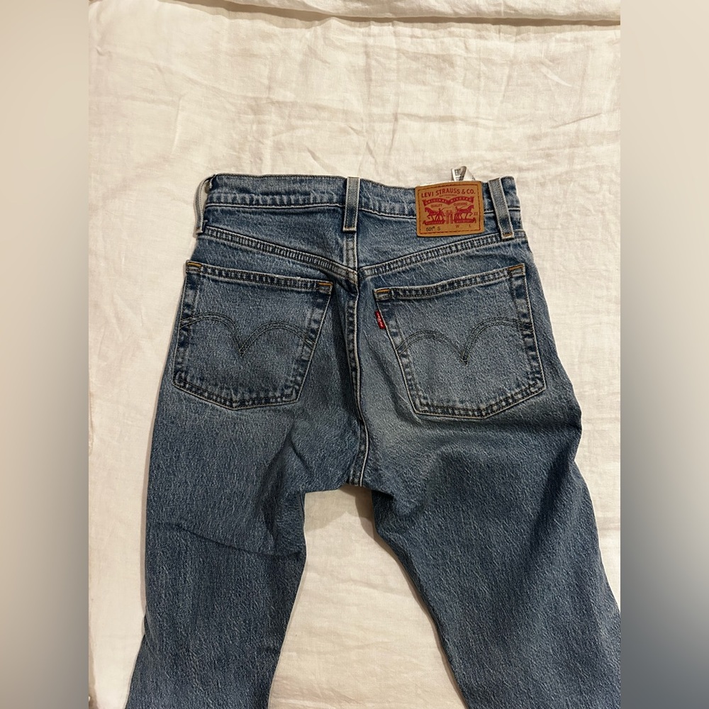 Levi’s - Picture 6 of 8